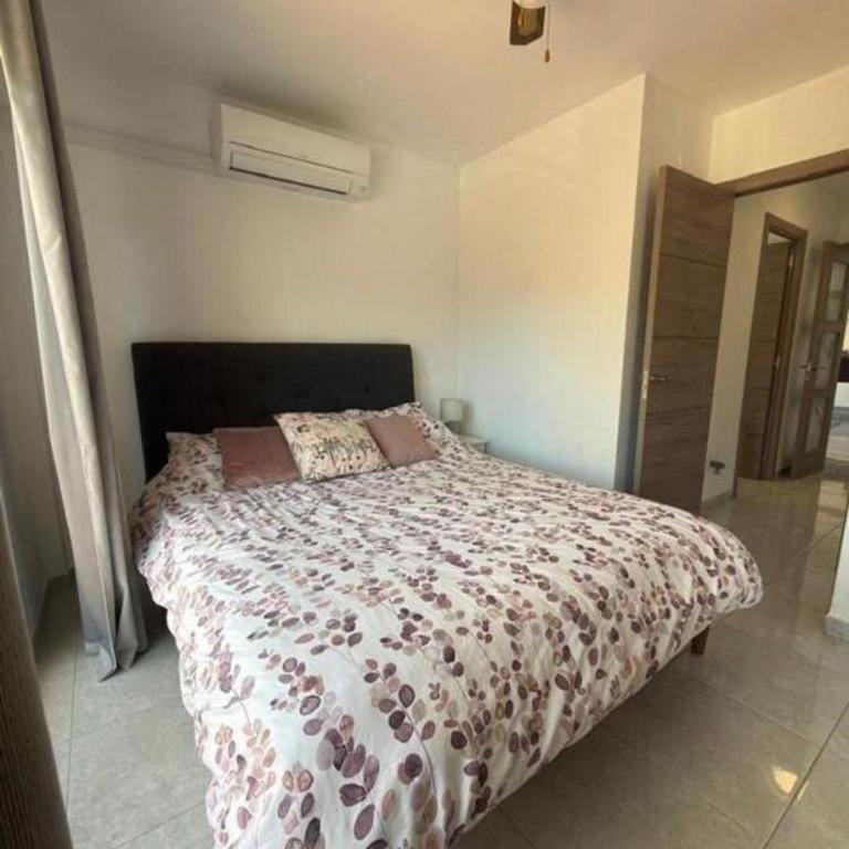Apartamento con dormitorios - Two-Bedroom Apartment - 5