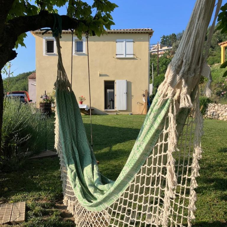 Charmante Villa avec Piscine Jardin et BBQ à 30min de Nice - Villa con 2 Camere da Letto - 21