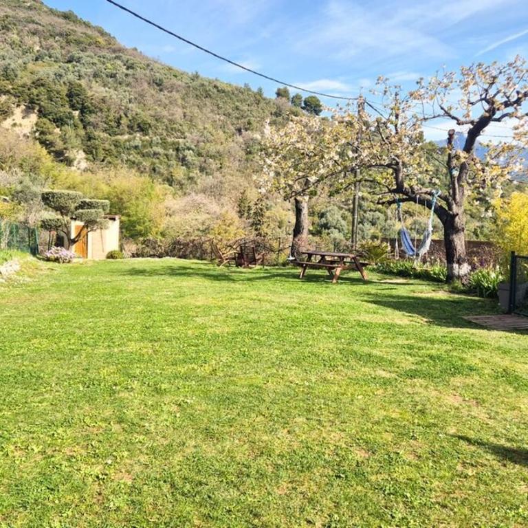 Charmante Villa avec Piscine Jardin et BBQ à 30min de Nice - Villa con 2 Camere da Letto - 39