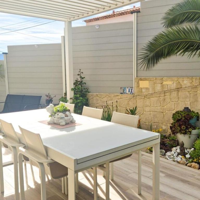 Charmante Villa avec Piscine Jardin et BBQ à 30min de Nice - Villa con 2 Camere da Letto - 43