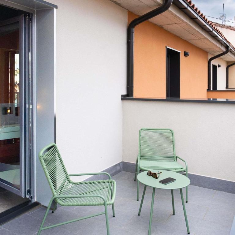 ibis budget Logroño Centro - Habitación Doble Estándar con terraza - 10