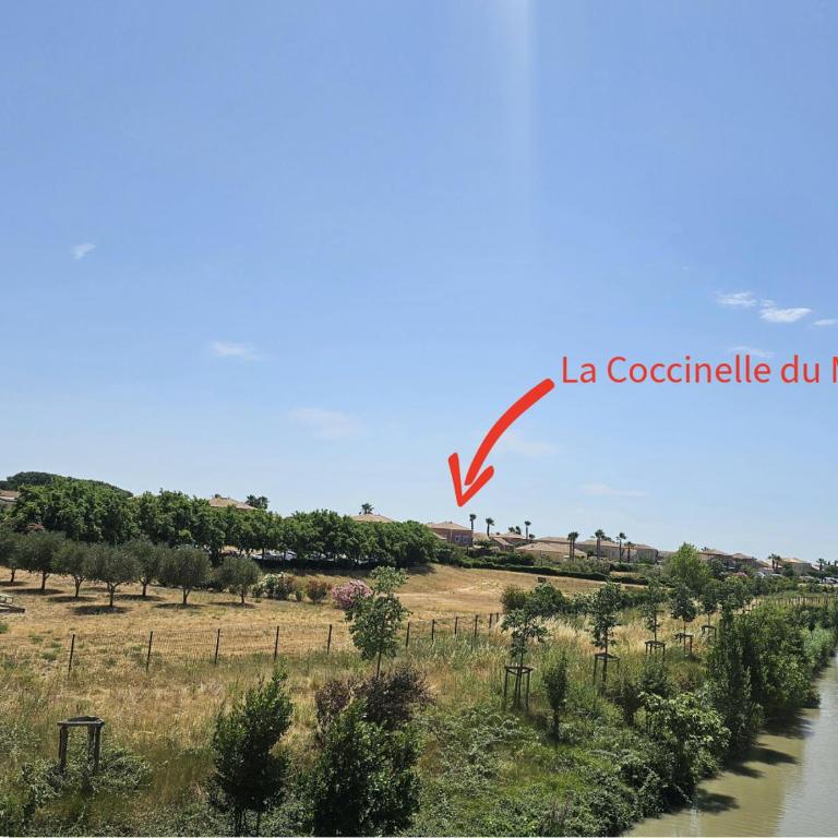 Maison avec plusieurs piscines intérieure et extérieure et parking à 15mn plage - Maison 2 Chambres - 19