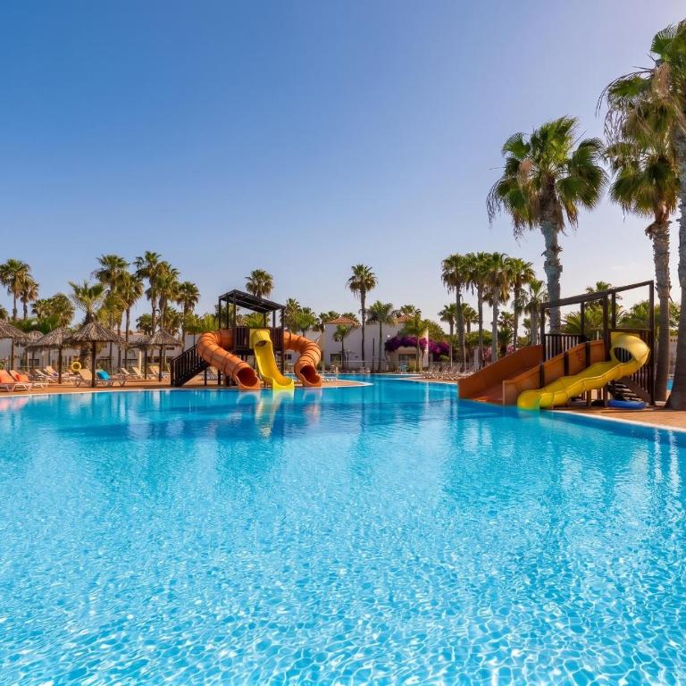 Home2Book Sunny Fun Pool & Terrace Apt Corralejo - Appartement 2 Chambres - 1