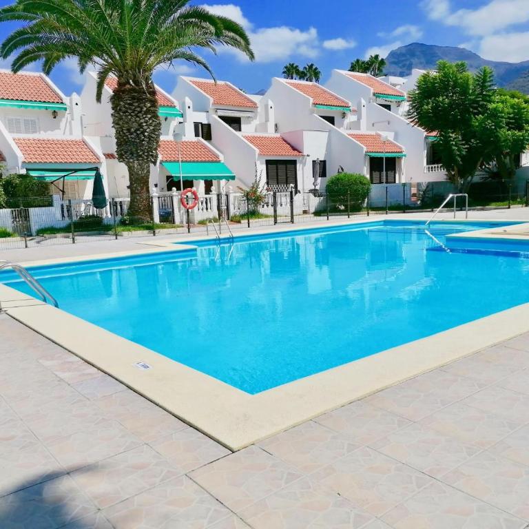 SUNNY VILLA HOLIDAY HOME - Casa - 2