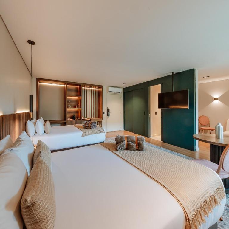 1616 Hotel - Habitación Doble Estándar con 2 camas dobles - 5