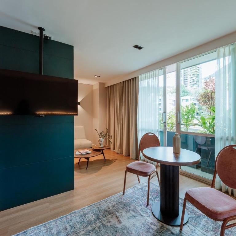 1616 Hotel - Habitación Doble Estándar con 2 camas dobles - 8