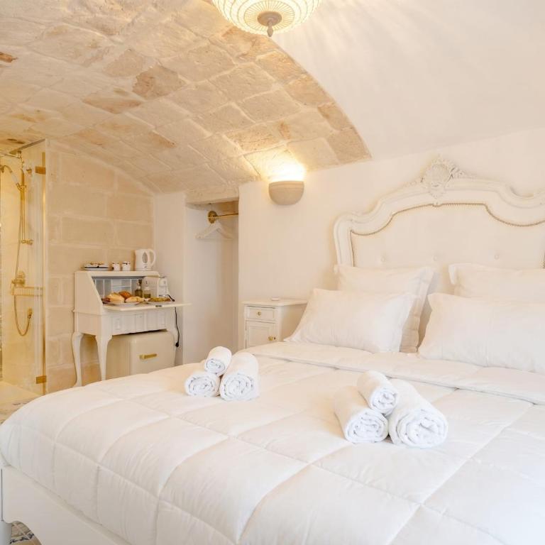 Elegant Comfort in the Historic Center-Palazzo Principessa - Camera Matrimoniale Piccola - 4