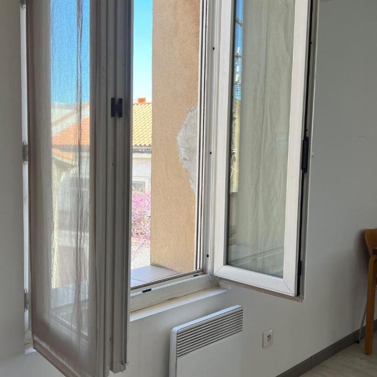 Appartement lumineux face studio DNA - Apartment mit 1 Schlafzimmer - 4
