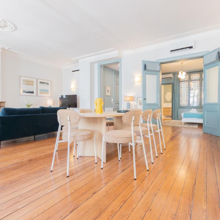 Luxueux Appartement - Hyper Centre - Climatisation - Balcon - Deluxe Apartment mit 3 Schlafzimmern - 9