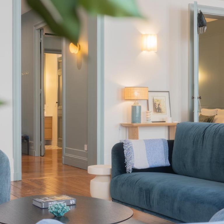 Luxueux Appartement - Hyper Centre - Climatisation - Balcon - Deluxe Apartment mit 3 Schlafzimmern - 27