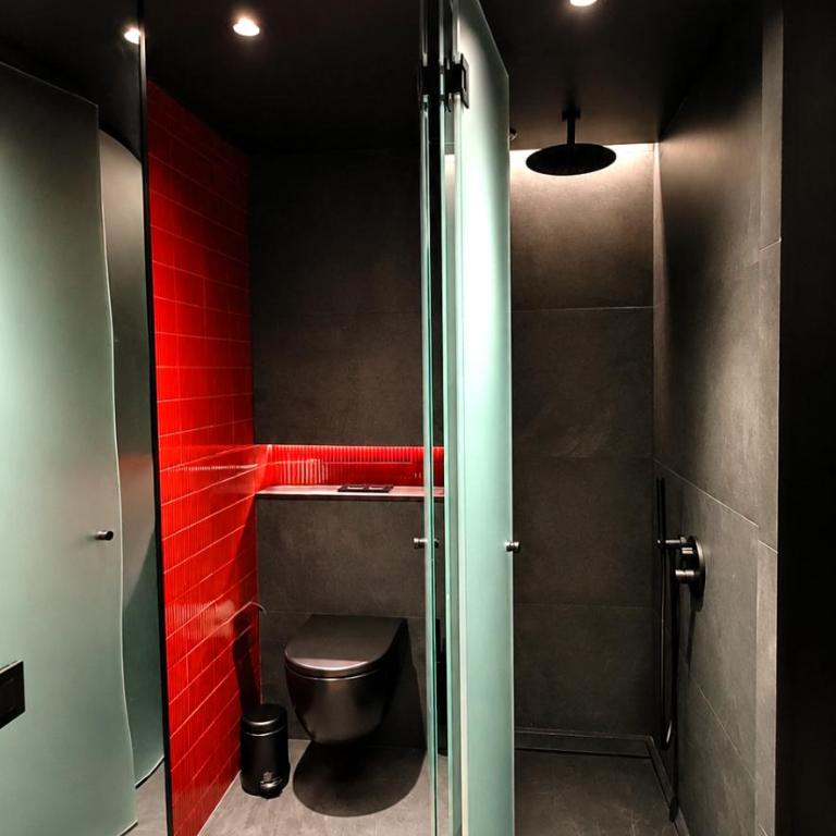 Yomo Hostal BCN Port - Habitación Doble Deluxe - 1 o 2 camas - 7