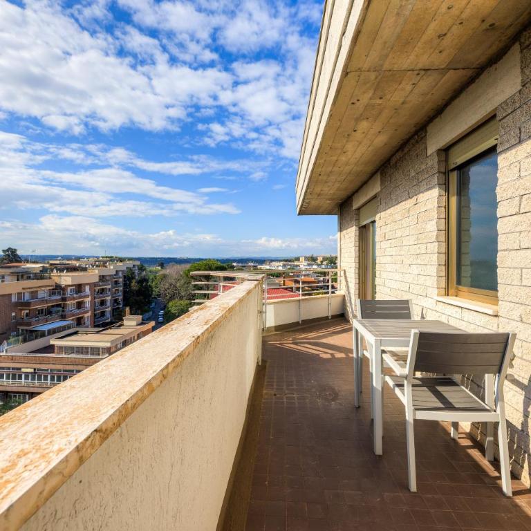 Bright Apartment with View and Parking - Two-Bedroom Apartment - 12