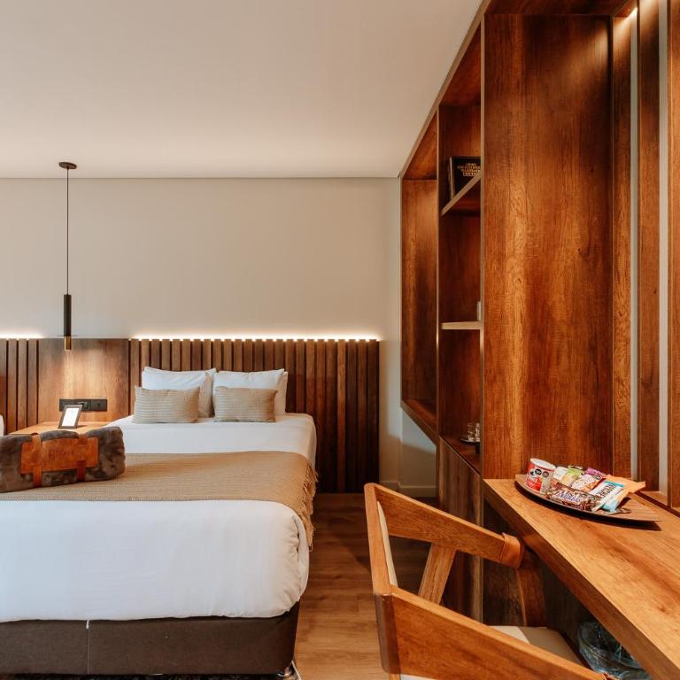 1616 Hotel - Superior Double Room with Two Double Beds with Bathtub - 11