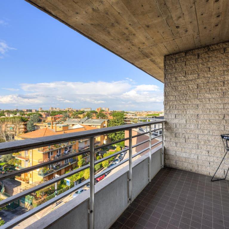 Bright Apartment with View and Parking - Two-Bedroom Apartment - 31