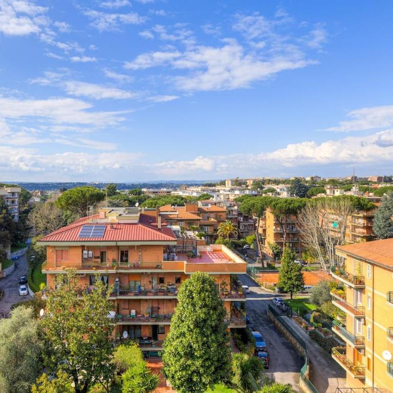 Bright Apartment with View and Parking - Two-Bedroom Apartment - 38