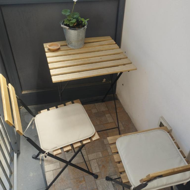 Casa al Centro Storico - Camera Matrimoniale/Doppia con Letti Singoli con Bagno Privato Esterno - 4