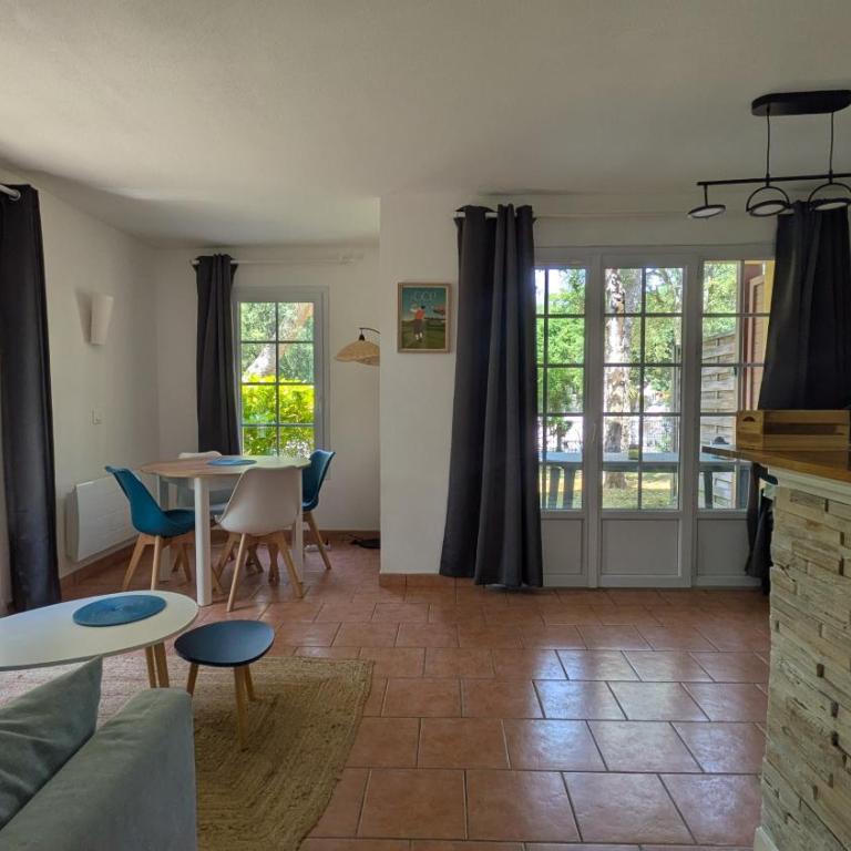 Madame Vacances Maison du Golf - Maison 2 Chambres - 6