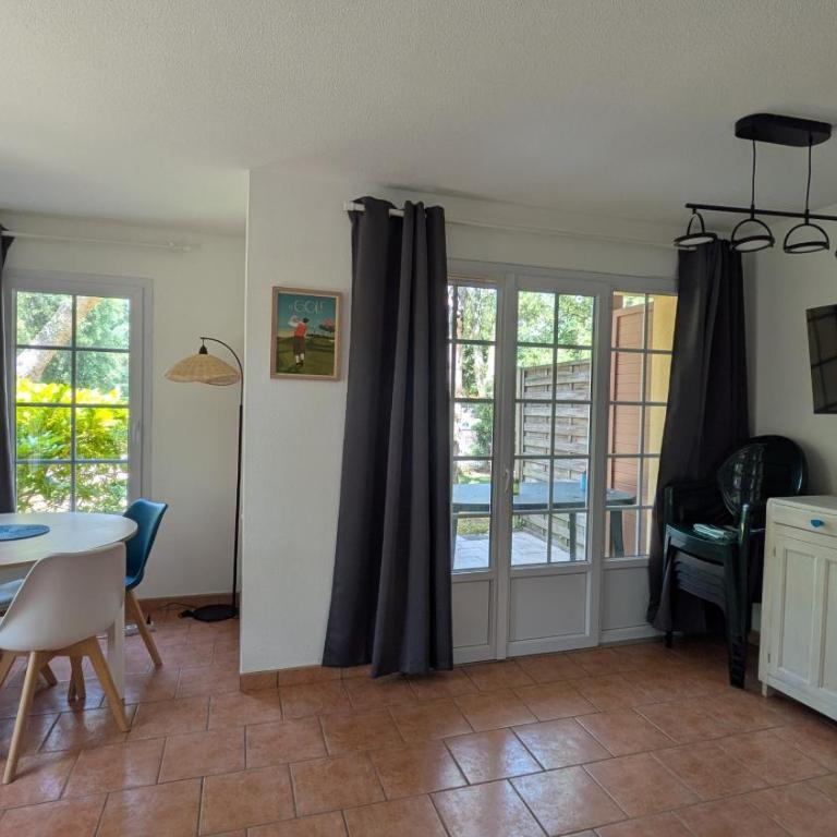 Madame Vacances Maison du Golf - Maison 2 Chambres - 14