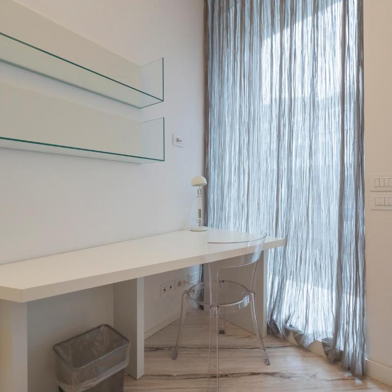 Youhosty - Duomo - Appartamento con 2 Camere da Letto - 32
