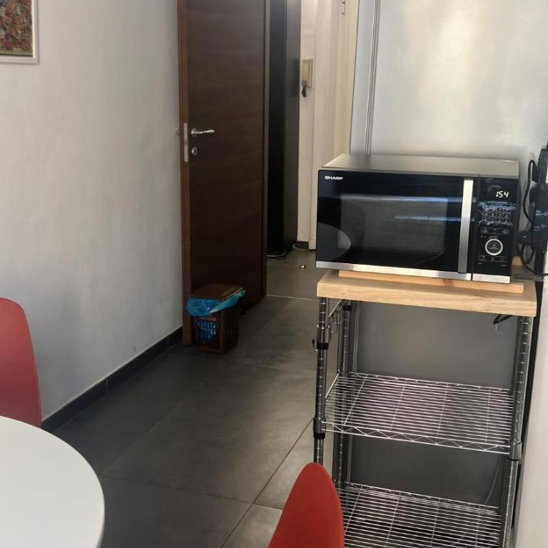 Porta Susa Rooms - Double Room with Shared Bathroom - 10