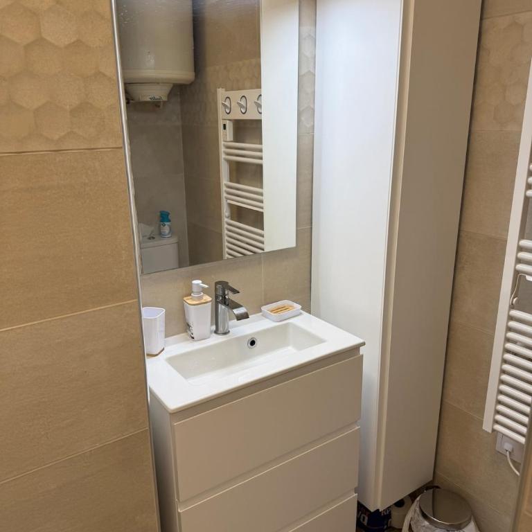 Welcome to La Maison du Bonheur Le Lavandou - Appartement 2 Chambres - 13
