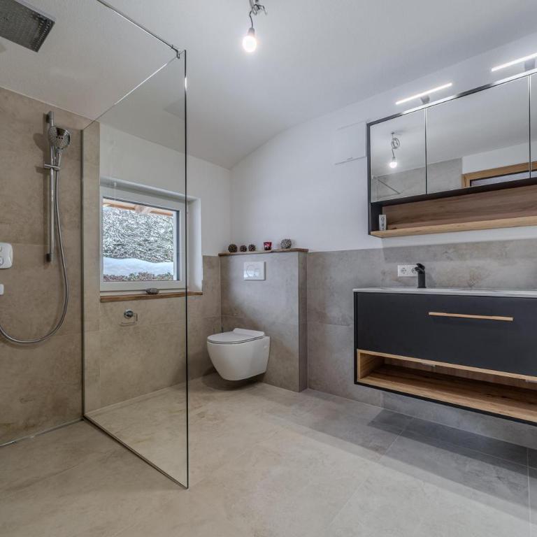 Haus Hüttenberger Sanja - Apartamento de 2 dormitorios con ducha - 5