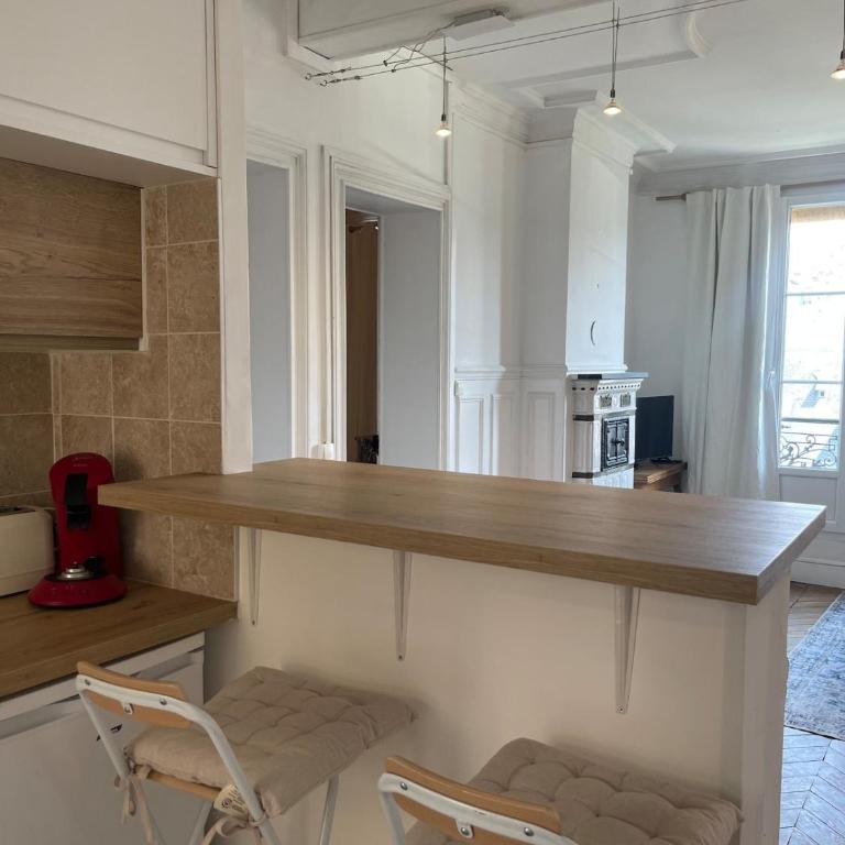 Charmant appartement au cœur de Paris - Appartement 2 Chambres - 5