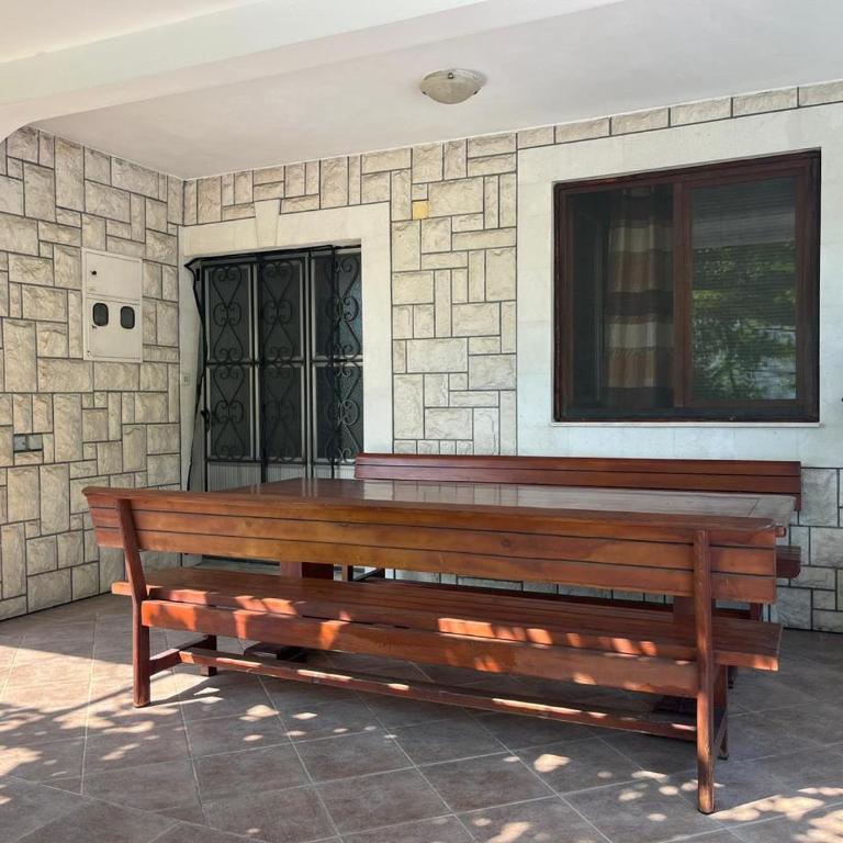 Guest House Lalic - Three-Bedroom Apartment - 16