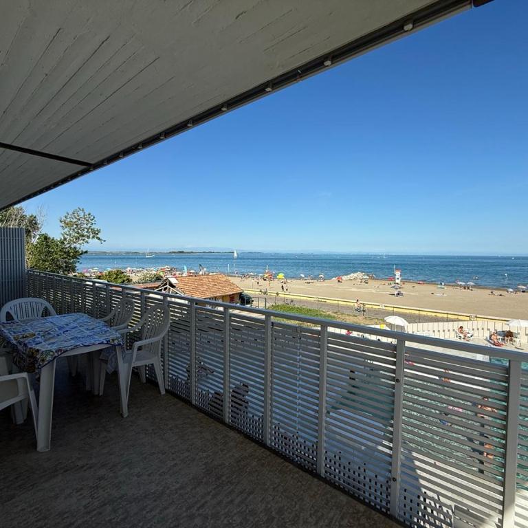 Residenza Mare - Appartamento con 3 Camere da Letto e Vista Mare - 9