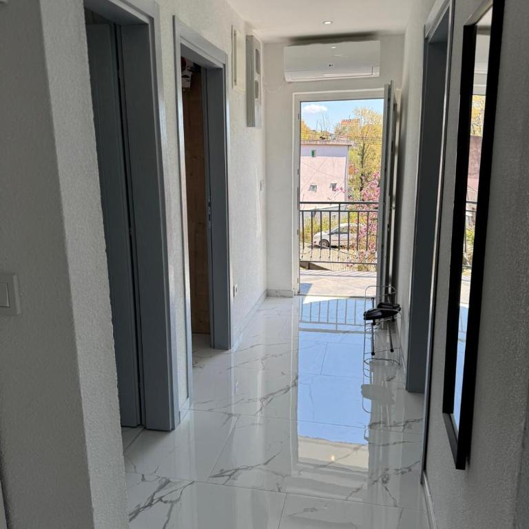 Apartmani Rubi 2 - Apartman sa 2 Spavaće Sobe - 3