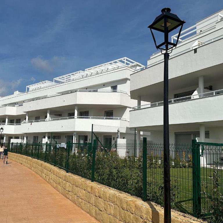 Estepona omgeving 3 slpk appartement met prachtig berg en zeezicht - Three-Bedroom Apartment - 5
