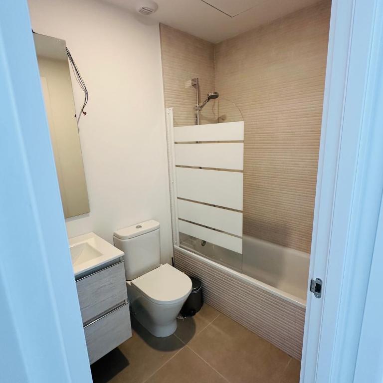 Estepona omgeving 3 slpk appartement met prachtig berg en zeezicht - Three-Bedroom Apartment - 30