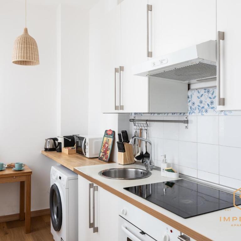 Imperium Testaccio Retreat - up to 7 pax, 2 balconies, 15 min to trastevere and metro station - Apartamento Deluxe de 2 dormitorios con balcón - 31