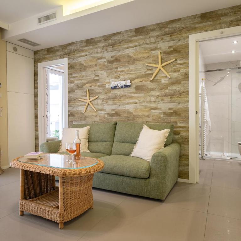 Up to 16 Guests - 3 Separate Apartments in One Building - Appartamento con 3 Camere da Letto - 20