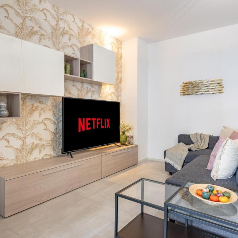 Up to 16 Guests - 3 Separate Apartments in One Building - Appartamento con 3 Camere da Letto - 36