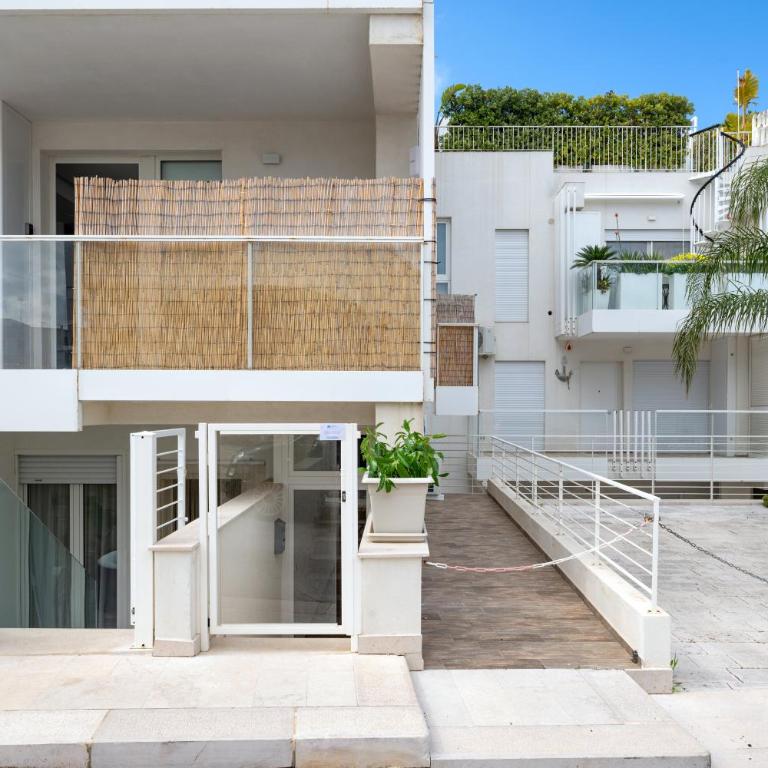 Up to 16 Guests - 3 Separate Apartments in One Building - Appartamento con 3 Camere da Letto - 49