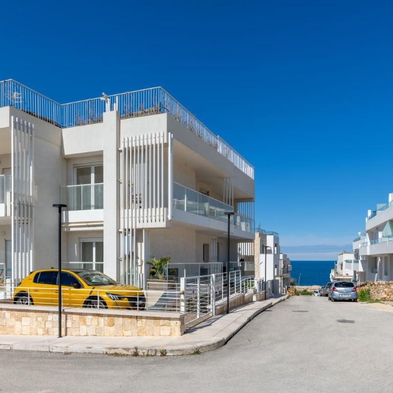 Up to 16 Guests - 3 Separate Apartments in One Building - Appartamento con 3 Camere da Letto - 68