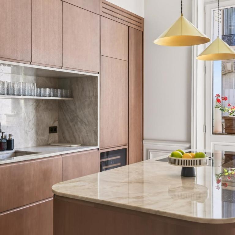 Prestigious Avenue Foch Apartment with Private Garden - Appartement - 13