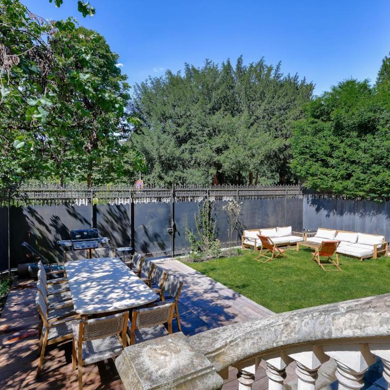 Prestigious Avenue Foch Apartment with Private Garden - Appartement - 27