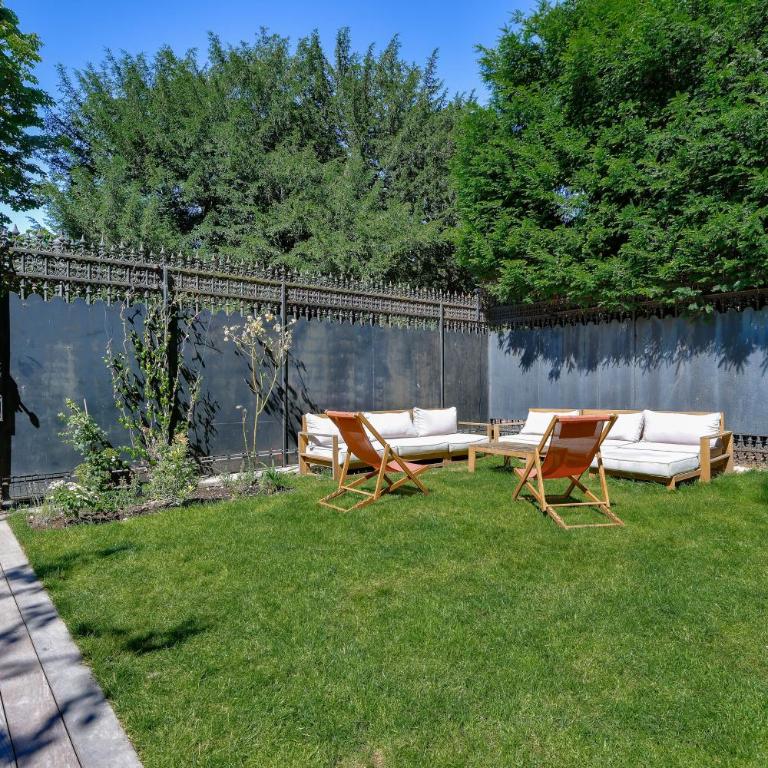 Prestigious Avenue Foch Apartment with Private Garden - Appartement - 33