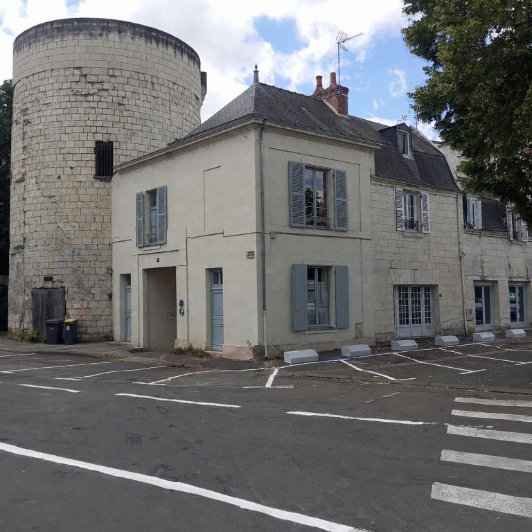 Spacieux appartement au pied du château - Appartement 1 Chambre - 19
