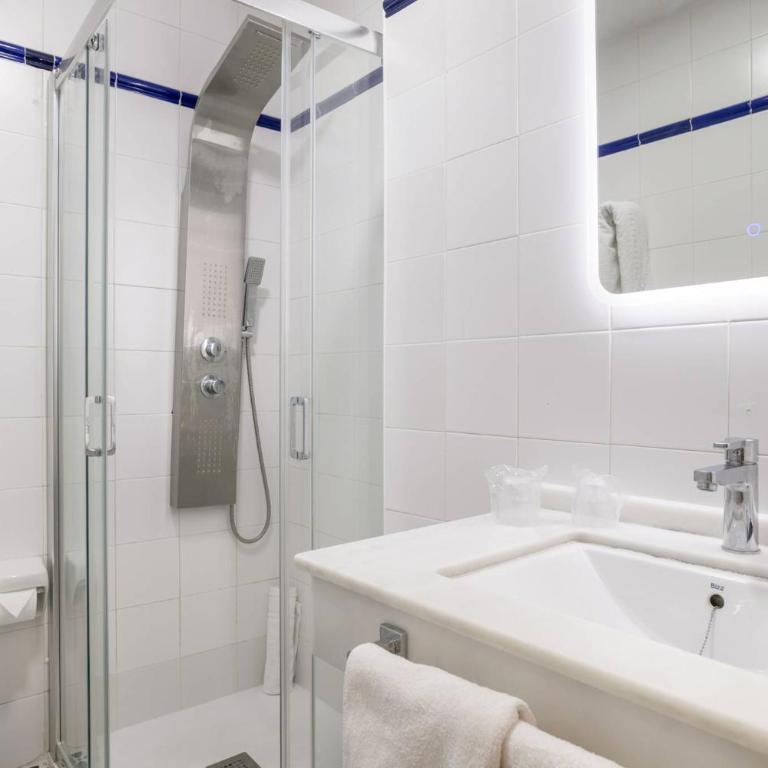 Hostal Santa Catalina - Zweibettzimmer - 2