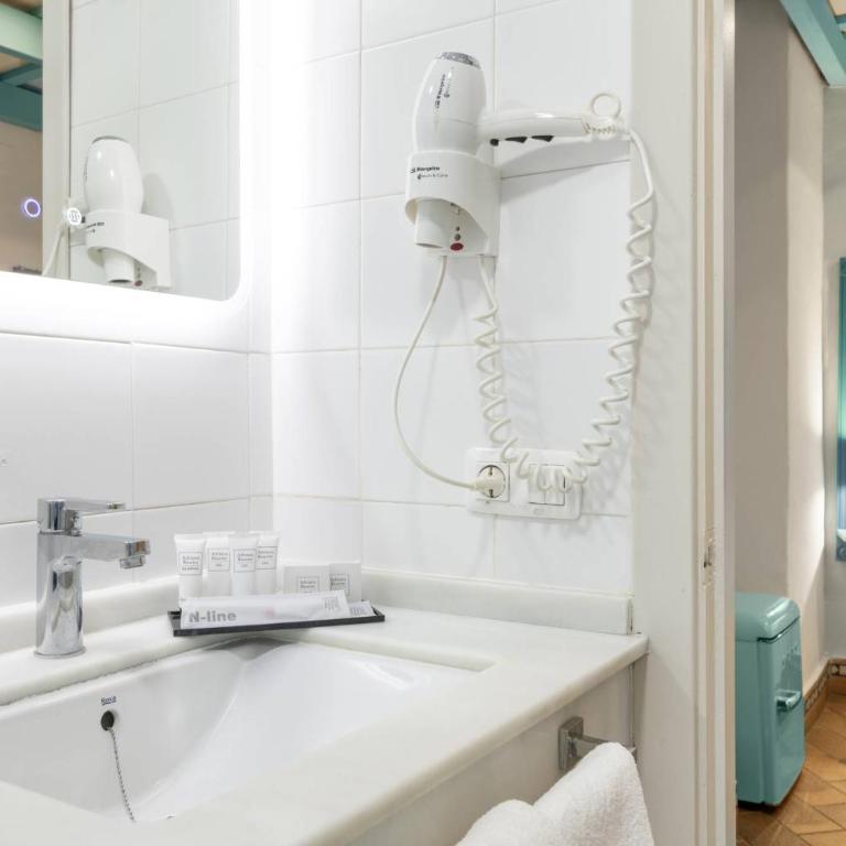 Hostal Santa Catalina - Zweibettzimmer - 11