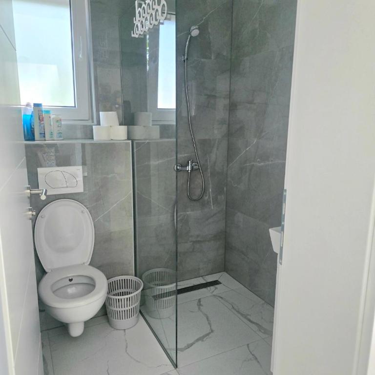 Kod Nedžle i tetke - Apartman sa 2 Spavaće Sobe - 7
