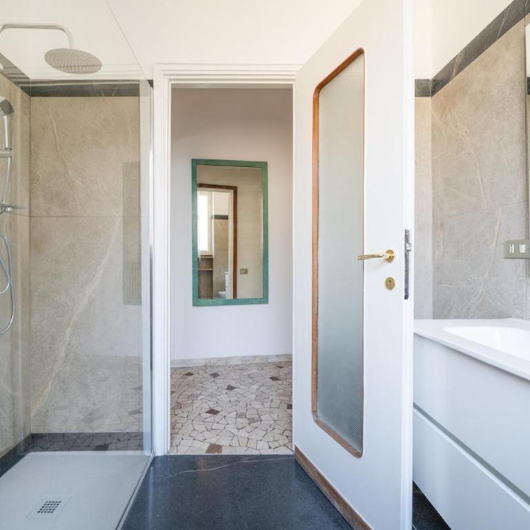 Intrho - Casa Torino 64 Elegant Apartment for 10 - Appartement 3 Chambres - 38