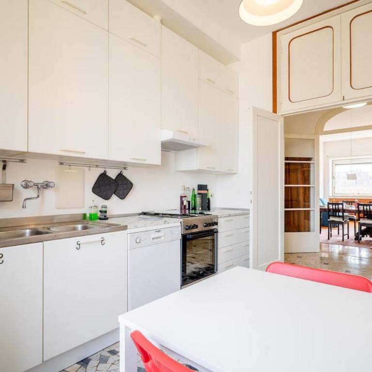 Intrho - Casa Torino 64 Elegant Apartment for 10 - Appartement 3 Chambres - 53