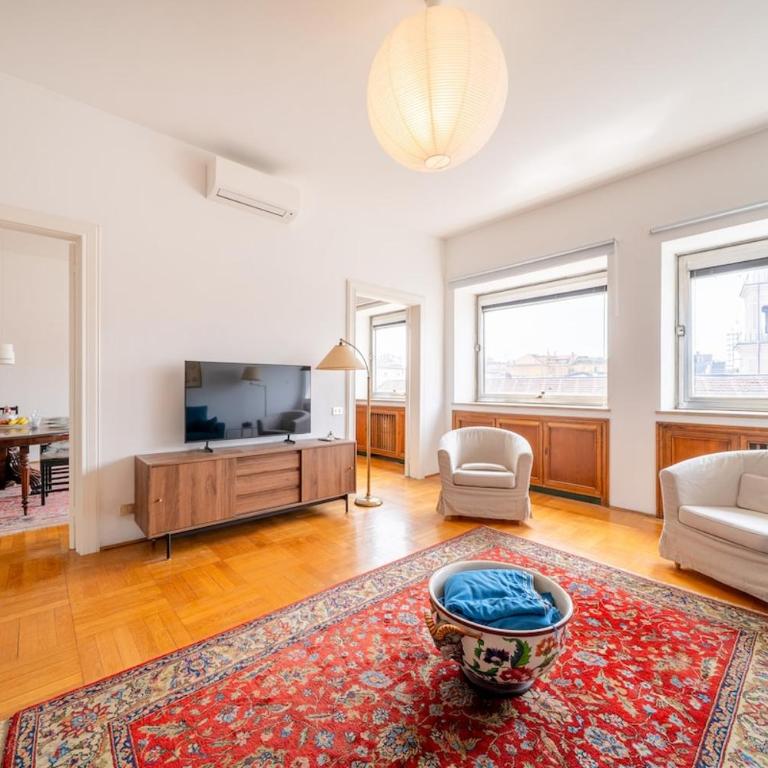 Intrho - Casa Torino 64 Elegant Apartment for 10 - Appartement 3 Chambres - 56