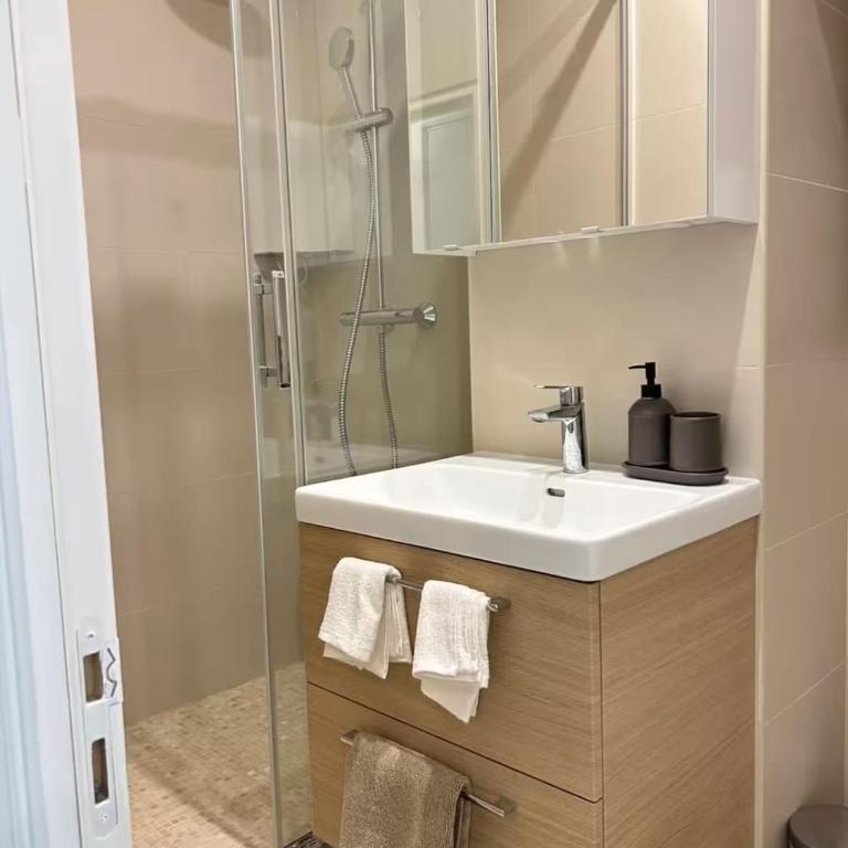 Charming Dual-Unit Apt near Bastille - Appartamento con 1 Camera da Letto - 15
