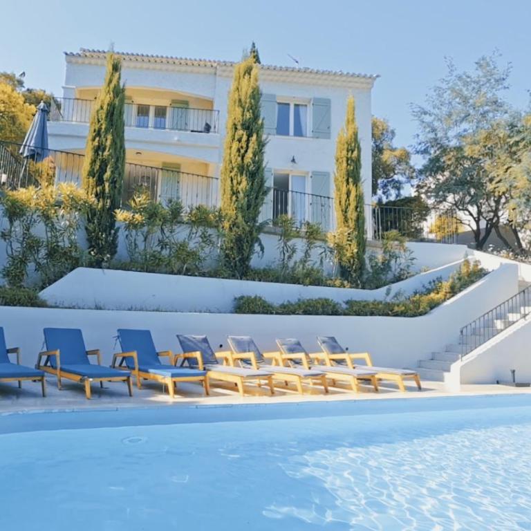 Villa JuliMée - Villa avec Piscine Privée - 1