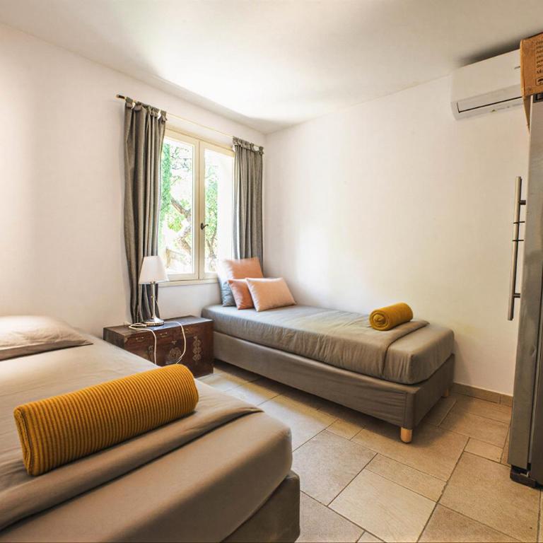 Villa JuliMée - Villa avec Piscine Privée - 24